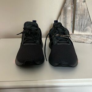 Men’s Adidas size 10